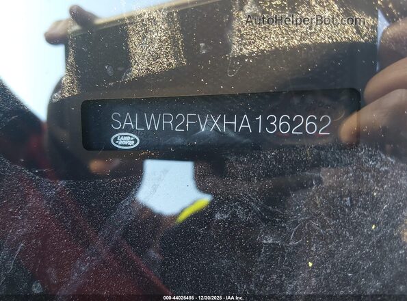 SALWR2FVXHA136262 2017 LAND ROVER RANGE ROVER SPORT Red Вид підкапотного простору