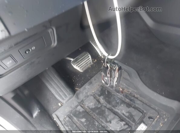 SALWR2RE6JA801952 2018 LAND ROVER RANGE ROVER SPORT White Вид панелі приладів