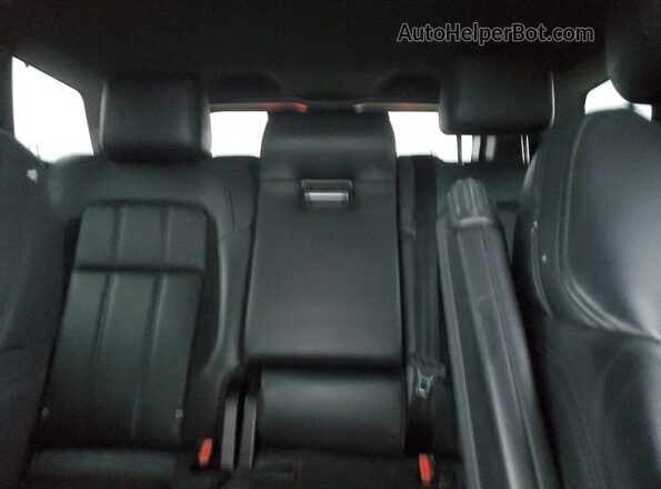 SALWS2RU6LA880165 2020 LAND ROVER RANGE Two Tone Widok tylnych siedzeń