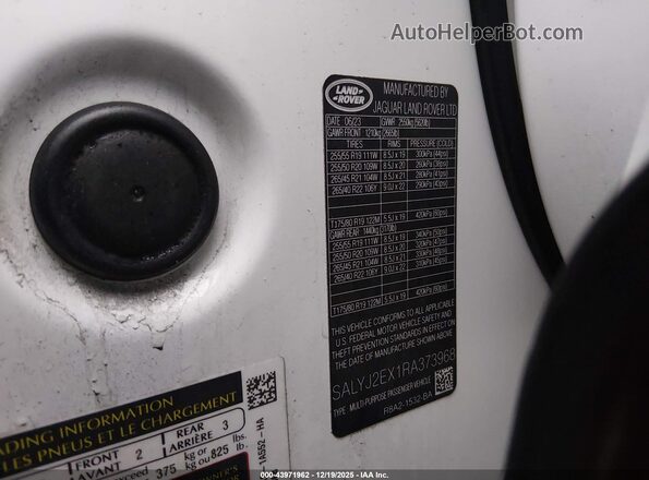 SALYJ2EX1RA373968 2024 LAND ROVER RANGE ROVER VELAR White Widok komory silnika