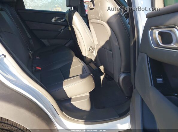 SALYL2EX9TA819902 2026 LAND ROVER RANGE ROVER VELAR Gray Widok naklejki z numerem VIN