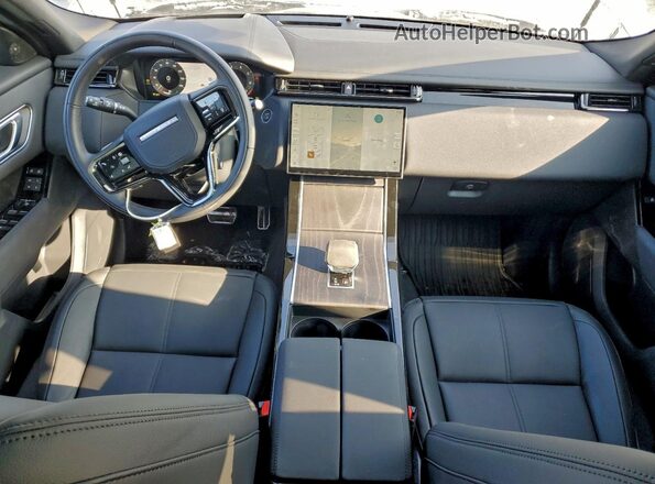 SALYL2FU7TA821586 2026 LAND ROVER RANGE Silver Widok deski rozdzielczej