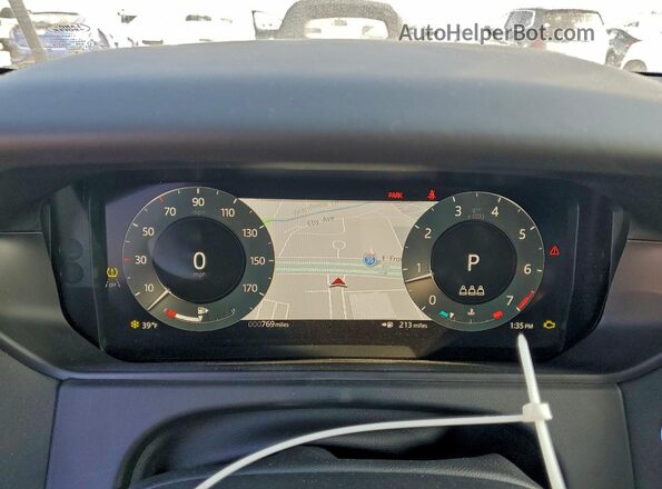 SALYL2FU7TA821586 2026 LAND ROVER RANGE Silver Widok zestawu wskaźników