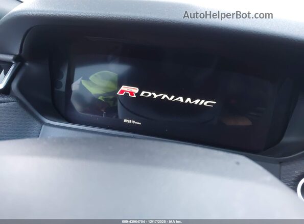 SALYL2RVXJA749980 2018 LAND ROVER RANGE ROVER VELAR Белый 