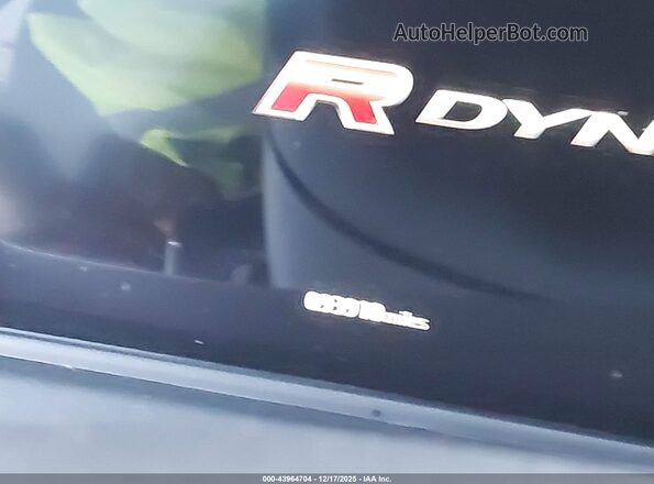 SALYL2RVXJA749980 2018 LAND ROVER RANGE ROVER VELAR Белый 