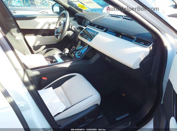 SALYT2EXXPA354844 2023 LAND ROVER RANGE ROVER VELAR Белый Вид салона спереди