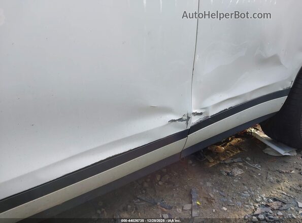 SALZJ2FX4LH107779 2020 LAND ROVER RANGE ROVER EVOQUE White Front view