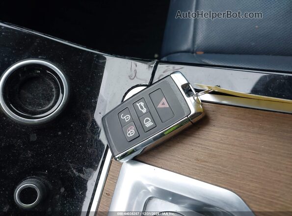 SALZP2FX0LH032562 2020 LAND ROVER RANGE ROVER EVOQUE White Առջևի վահանակի տեսք