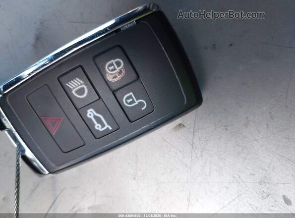 SALZT2FX8PH185787 2023 LAND ROVER RANGE ROVER EVOQUE Белый Вид панели приборов