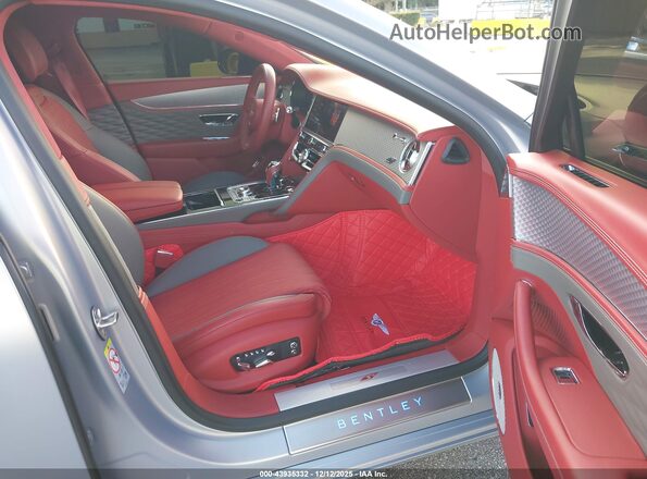 SCBBG6ZG6PC005447 2023 BENTLEY OTHER Silver Front interior view