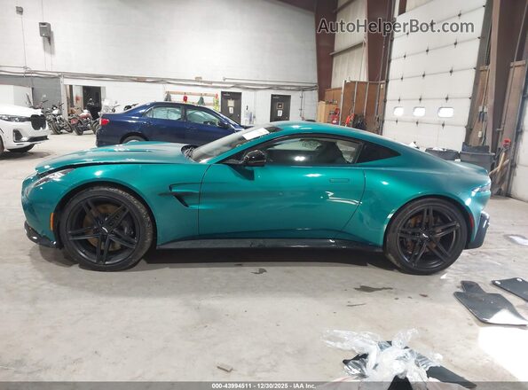SCFSMGFW5SGN10079 2025 ASTON MARTIN VANTAGE Зеленый Вид задней части салона