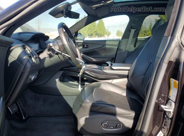 SCFVUJAW7MTV00861 2021 ASTON MARTIN DBX Черный 