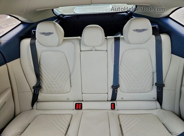 SCFVUJAW7MTV03260 2021 ASTON MARTIN DBX Blue 
