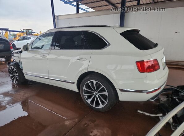 SJAAC2ZV8HC014147 2017 BENTLEY BENTAYGA Белый Задняя левая четверть