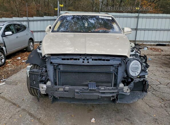 SJAAC2ZV9HC013752 2017 BENTLEY BENTAYGA Кремовый Вид спереди