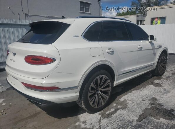 SJAAM2ZV3MC032885 2021 BENTLEY BENTAYGA White Trasero derecho