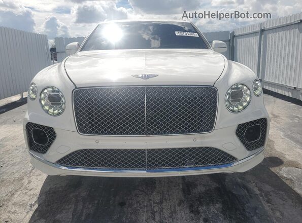 SJAAM2ZV3MC032885 2021 BENTLEY BENTAYGA White Vista frontal