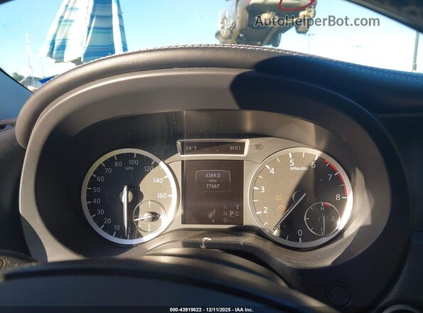 SJKCH5CPXKA010346 2019 INFINITI QX30 Black Հետևի նստատեղերի տեսք