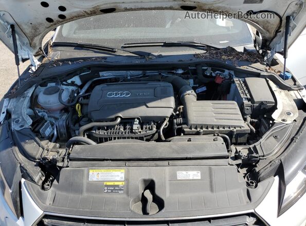 TRUC5AFV9J1007179 2018 AUDI TT White უკანა სალონის ხედი