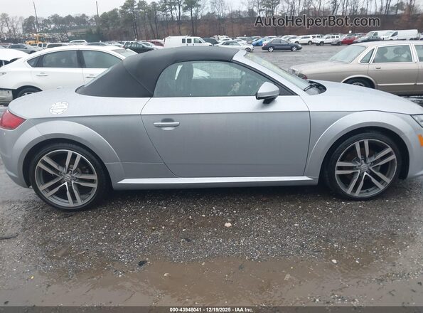 TRUT5CFVXH1003373 2017 AUDI TT Silver Rear interior view