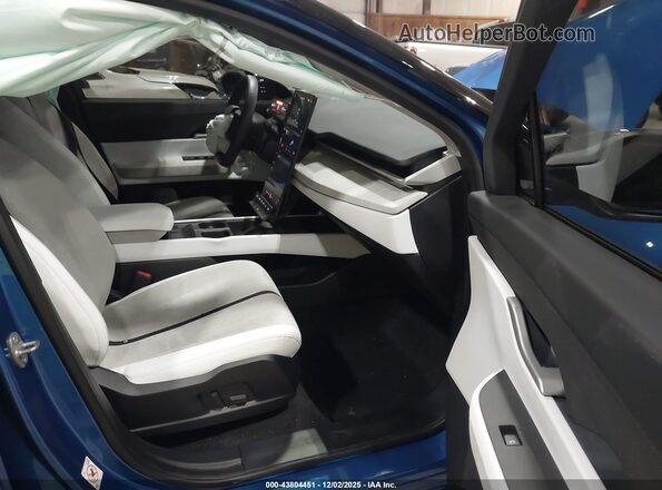 VCF1ZBU22PG004246 2023 FISKER OCEAN Blue წინა სალონის ხედი