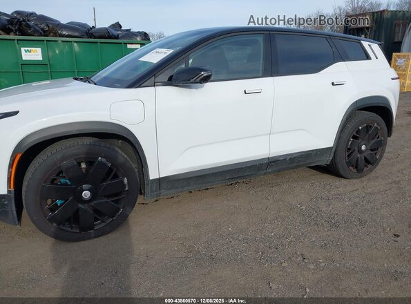 VCF1ZBU24PG004197 2023 FISKER OCEAN White Դիմացի տեսք
