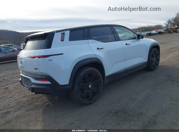 VCF1ZBU24PG004197 2023 FISKER OCEAN White Հետևի աջ