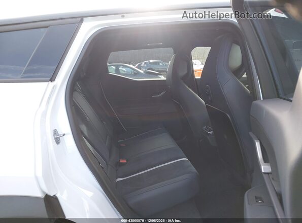 VCF1ZBU24PG004197 2023 FISKER OCEAN White VIN կոդի պիտակի տեսք