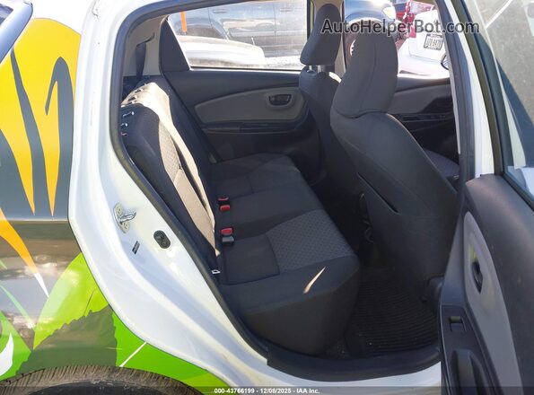 VNKKTUD30HA077895 2017 TOYOTA YARIS White VIN կոդի պիտակի տեսք