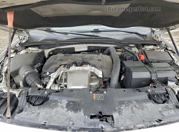 W04GP6SX5K1038810 2019 BUICK REGAL White Вид задньої частини салону