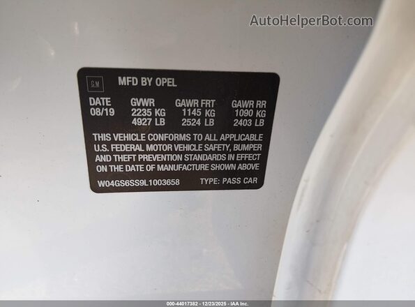W04GS6SS9L1003658 2020 BUICK REGAL White Engine compartment view