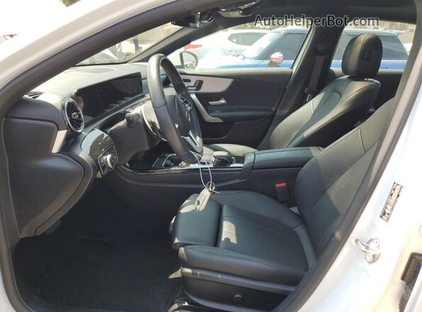 W1K3G4EB1LW046762 2020 MERCEDES-BENZ A White Front interior view