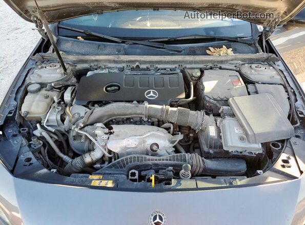 W1K3G4EB3LJ226628 2020 MERCEDES-BENZ A Gray Вид задньої частини салону