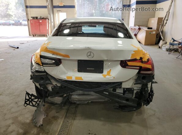 W1K3G4EB3MJ304360 2021 MERCEDES-BENZ A White Вид ззаду