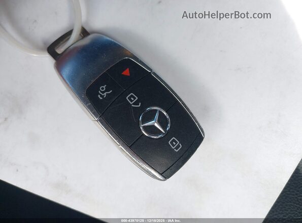 W1K3G4EB4NJ335831 2022 MERCEDES-BENZ A 220 Black Dashboard view