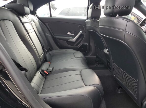W1K3G4EB7MJ259665 2021 MERCEDES-BENZ A Black Widok tylnych siedzeń