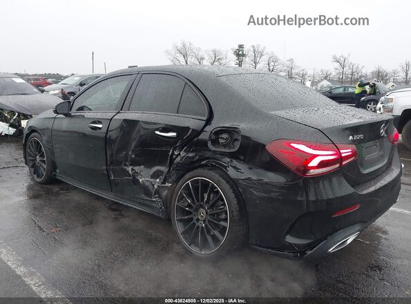 W1K3G4EB7MJ284985 2021 MERCEDES-BENZ A 220 Black Դիմացի տեսք