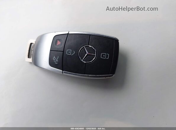 W1K3G4EB7MJ284985 2021 MERCEDES-BENZ A 220 Black Առջևի վահանակի տեսք