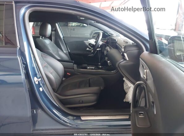 W1K3G4EB9MJ271641 2021 MERCEDES-BENZ A 220 Dark Blue წინა სალონის ხედი