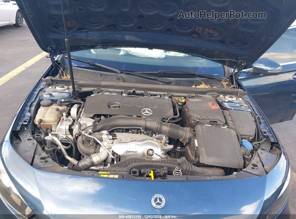 W1K3G4EBXMJ319759 2021 MERCEDES-BENZ A 220 Синий Вид сзади
