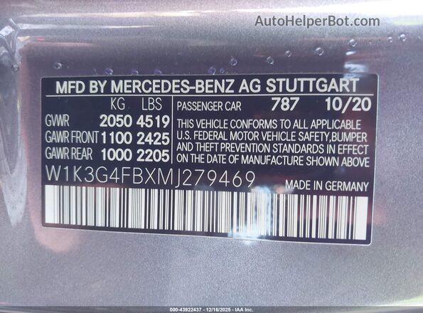 W1K3G4FBXMJ279469 2021 MERCEDES-BENZ A 220 Gray Vista del compartimento del motor