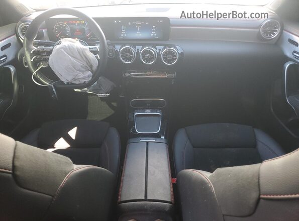 W1K5J4HB9RN453460 2024 MERCEDES-BENZ CLA-CLASS White Vista del salpicadero
