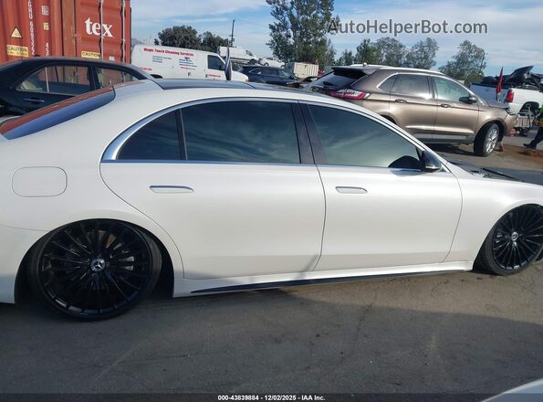 W1K6G6DB7NA076827 2022 MERCEDES-BENZ S-CLASS White Панорамний вид салону 360°