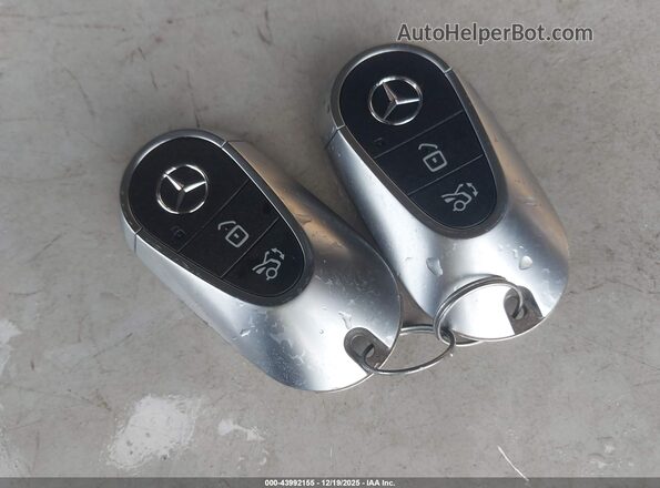 W1KAF4GB4RR211346 2024 MERCEDES-BENZ C-CLASS Белый Вид панели приборов