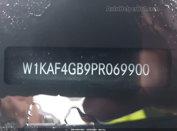 W1KAF4GB9PR069900 2023 MERCEDES-BENZ C-CLASS Gray 