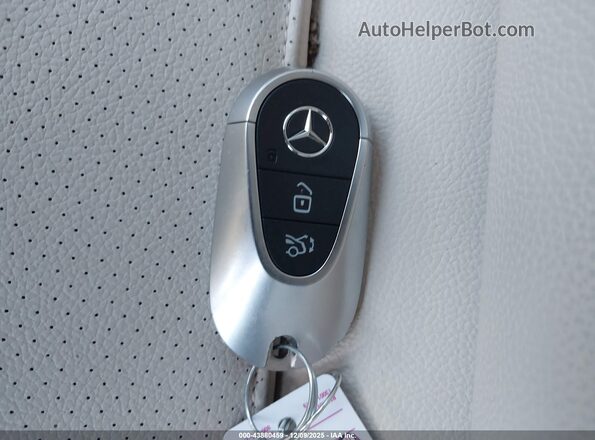 W1KAF4HB2NR034336 2022 MERCEDES-BENZ C-CLASS Black Widok deski rozdzielczej