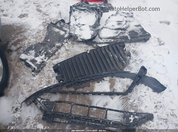 W1KAF4HB8PR109057 2023 MERCEDES-BENZ C-CLASS Silver Սարքավորումների վահանակի տեսք