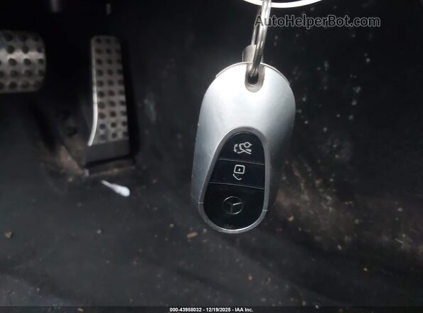 W1KAF8HB1PR097633 2023 MERCEDES-BENZ AMG C 43 Blue Dashboard view