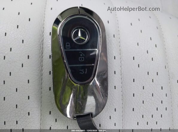 W1KCG2DB4NA005404 2022 MERCEDES-BENZ EQS 450+ Blue Widok deski rozdzielczej