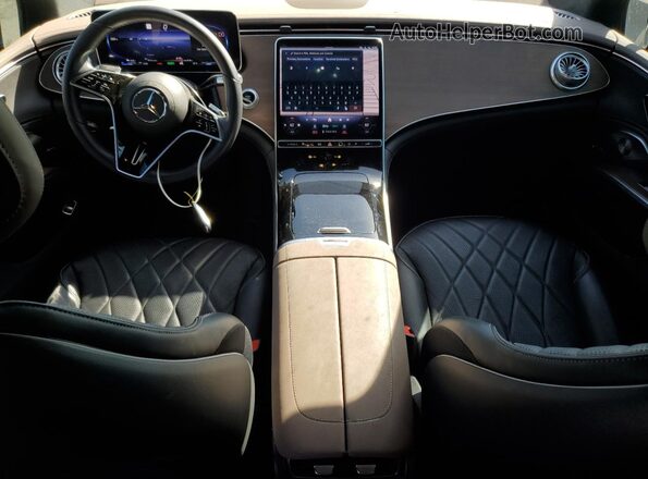 W1KCG2DB4NA013647 2022 MERCEDES-BENZ EQS Black Vista del salpicadero